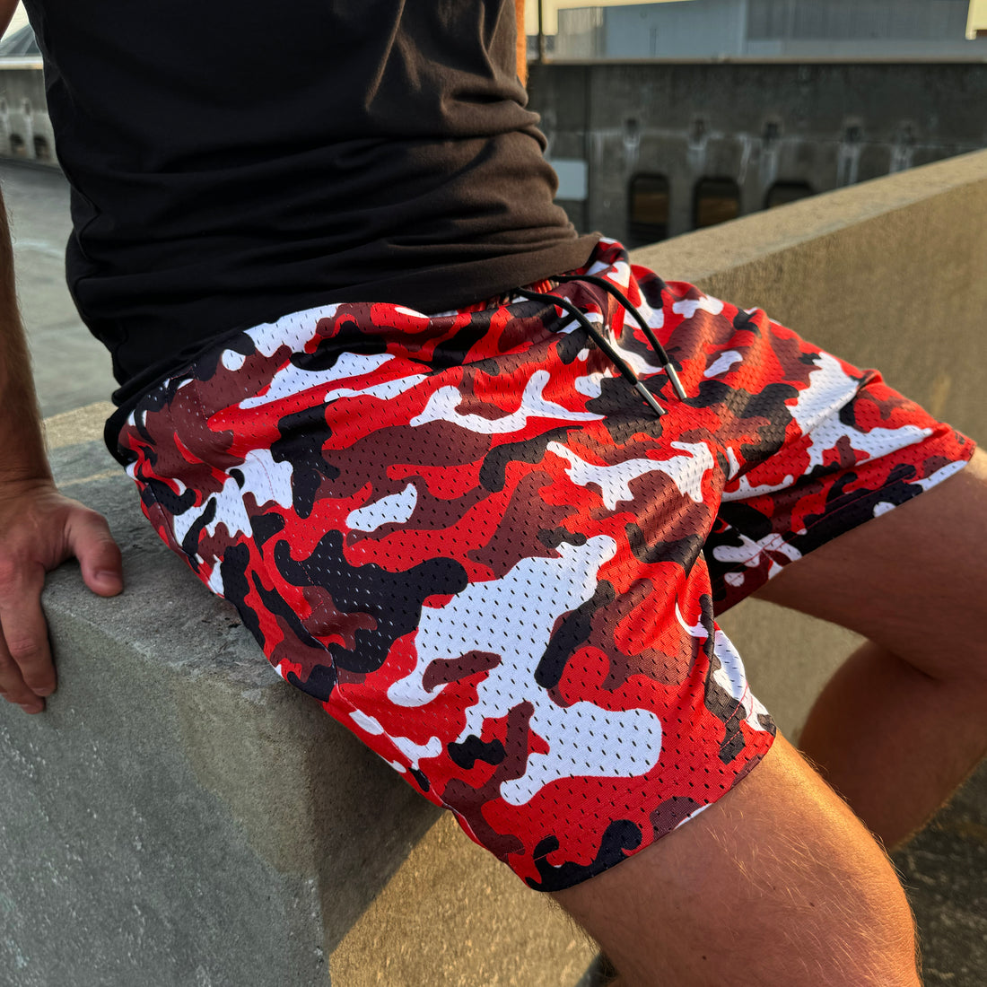 Red Camo - Essential Mesh short