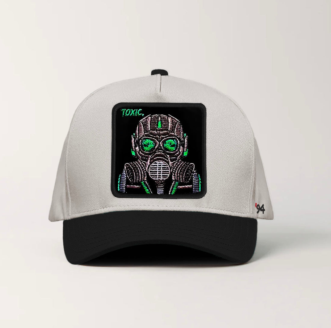 Gas Mask "Toxic" Snapback White/Black